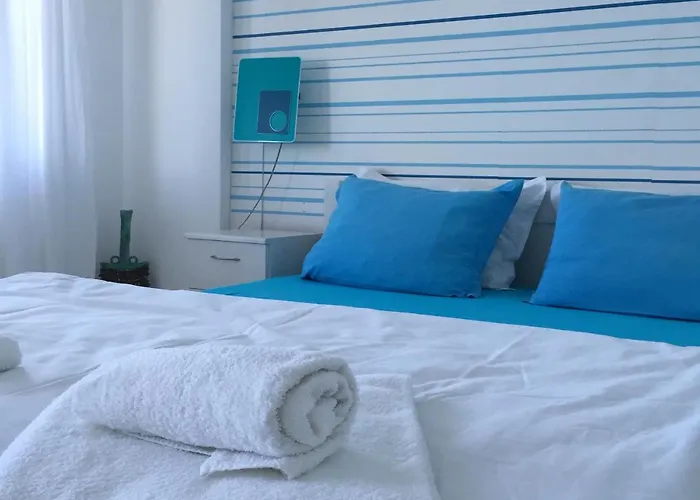 Gæstehus Deep Blue 2*